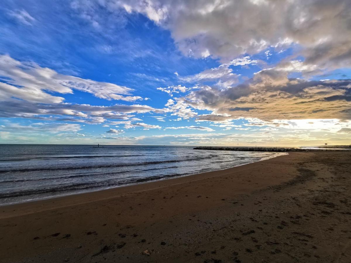 Beach Apartments Montesilvano Pescara エクステリア 写真